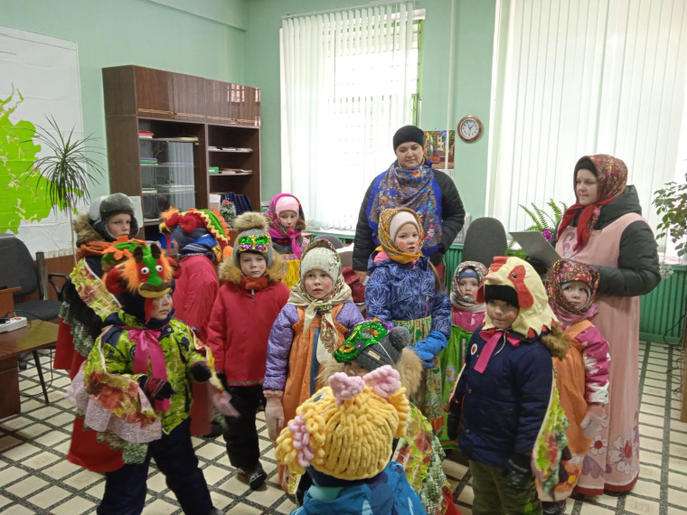 К нам пришла коляда!. К нам пришла коляда!.