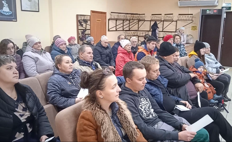 Голосование продолжается. Голосование продолжается.